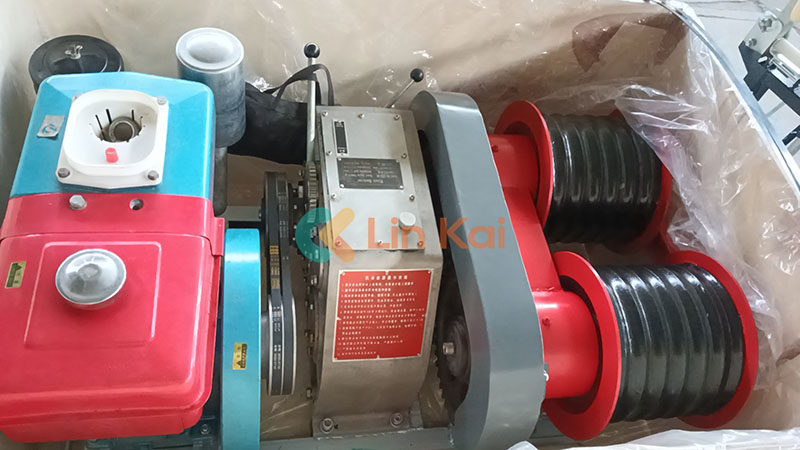 Ningbo LingKai'nin Elektrik Güç Ekipmanları Umman'a Ulaşıyor